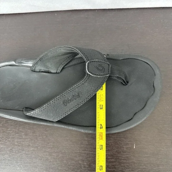 Olukai Ohana Sandals Women's Size 8/8.5? Black Leather Rubber Flip Flops Summer - Picture 10 of 10